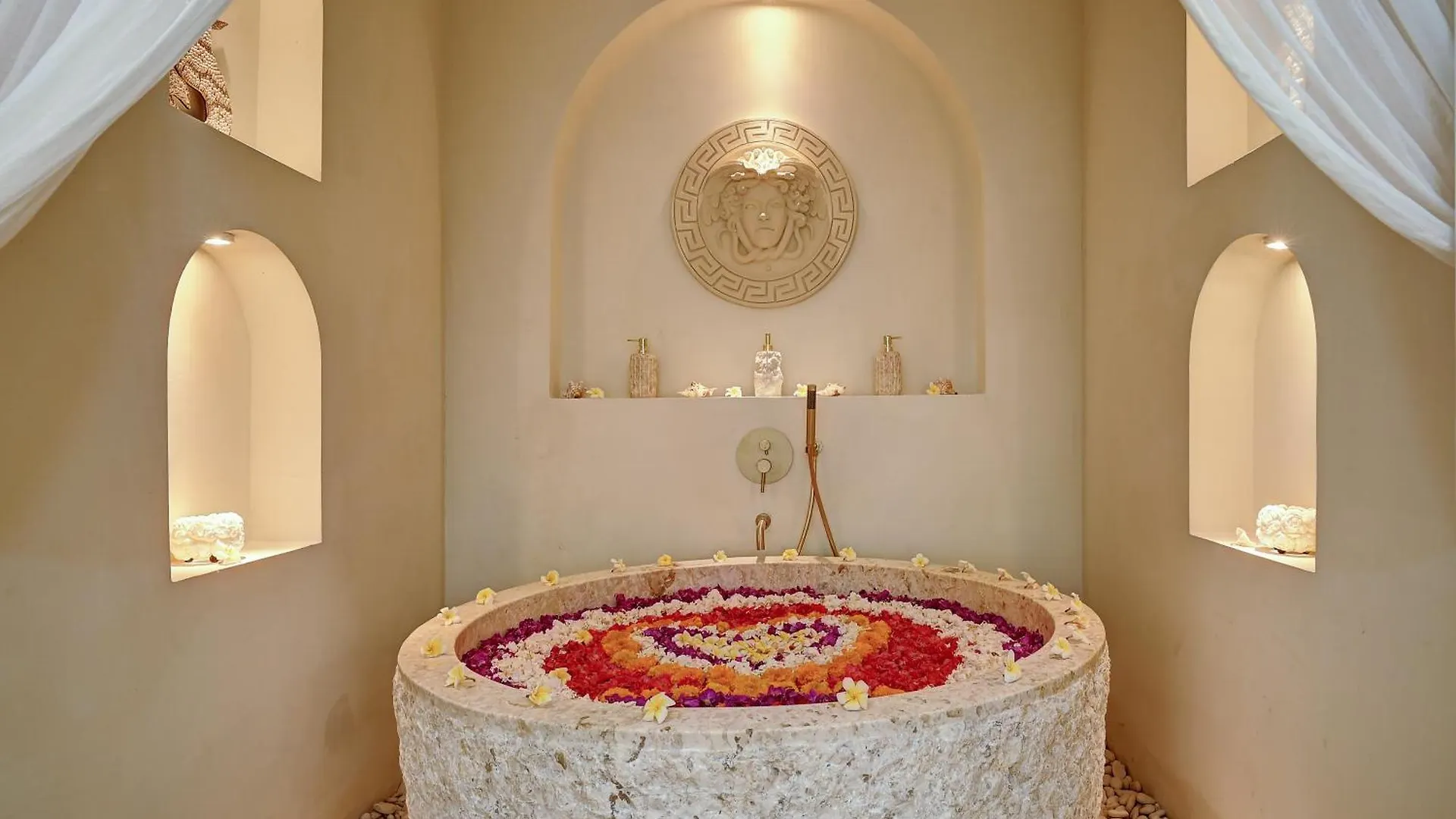 The Medusa Villas Bali Seminyak Indonesien